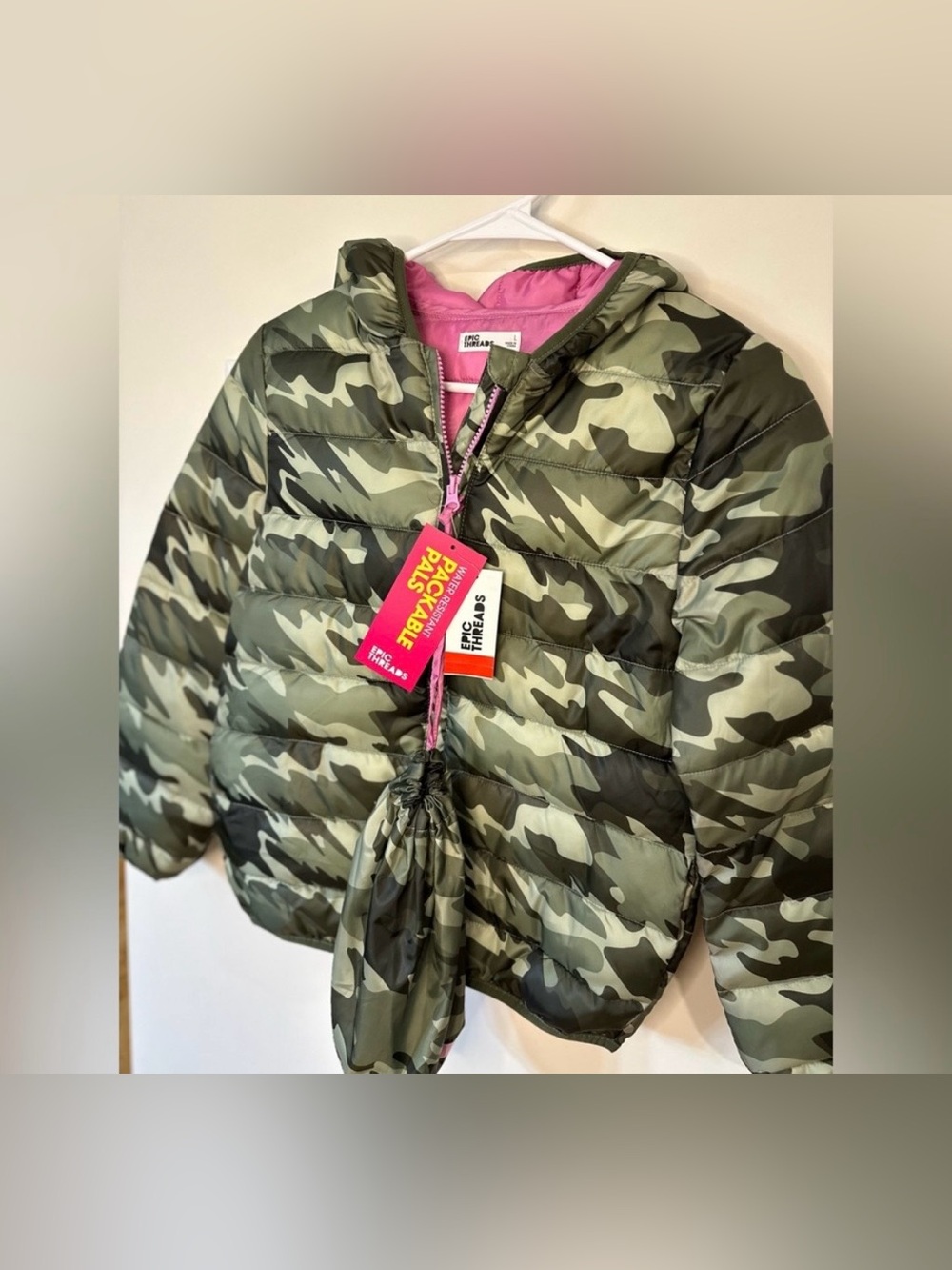 Epic Threads Girls Green Camo Packable Puffer Jacket NWT Size Small